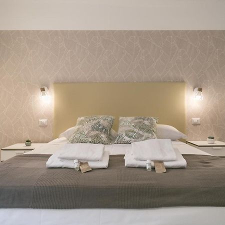 White Candia Guesthouse Roma Eksteriør bilde