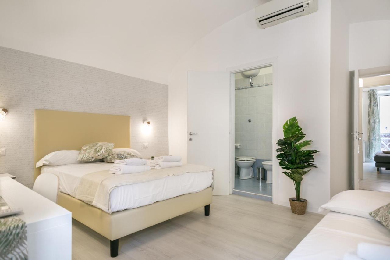 White Candia Guesthouse Roma Eksteriør bilde
