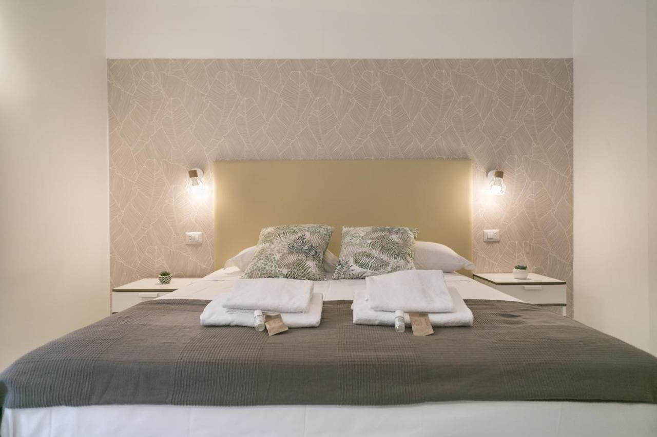 White Candia Guesthouse Roma Eksteriør bilde